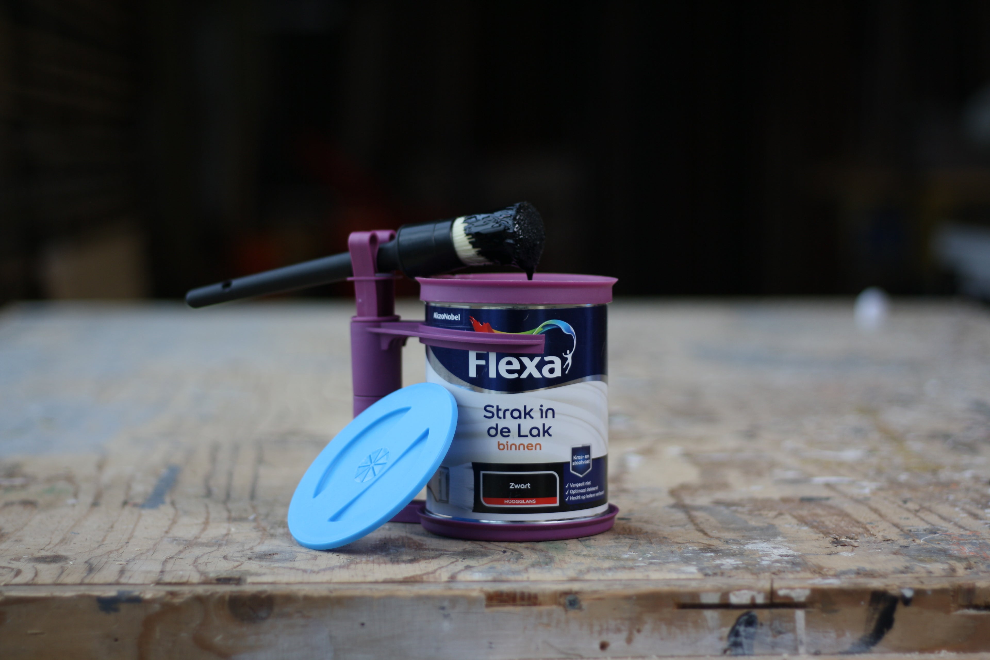 Verfblikhouder met schenkrand en deksel