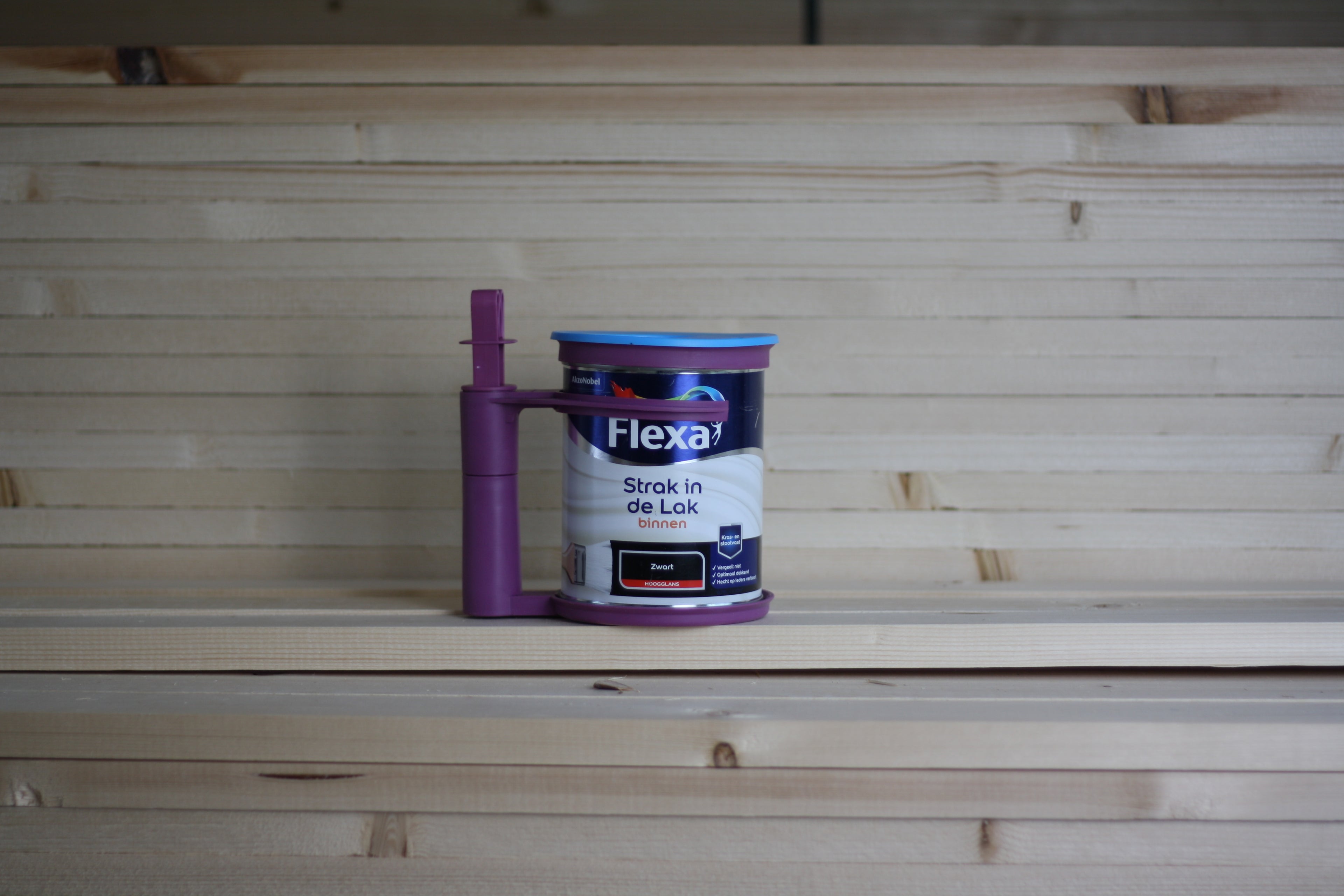 verfezel verfblikhouder met schenkrand en hersluitbare deksel